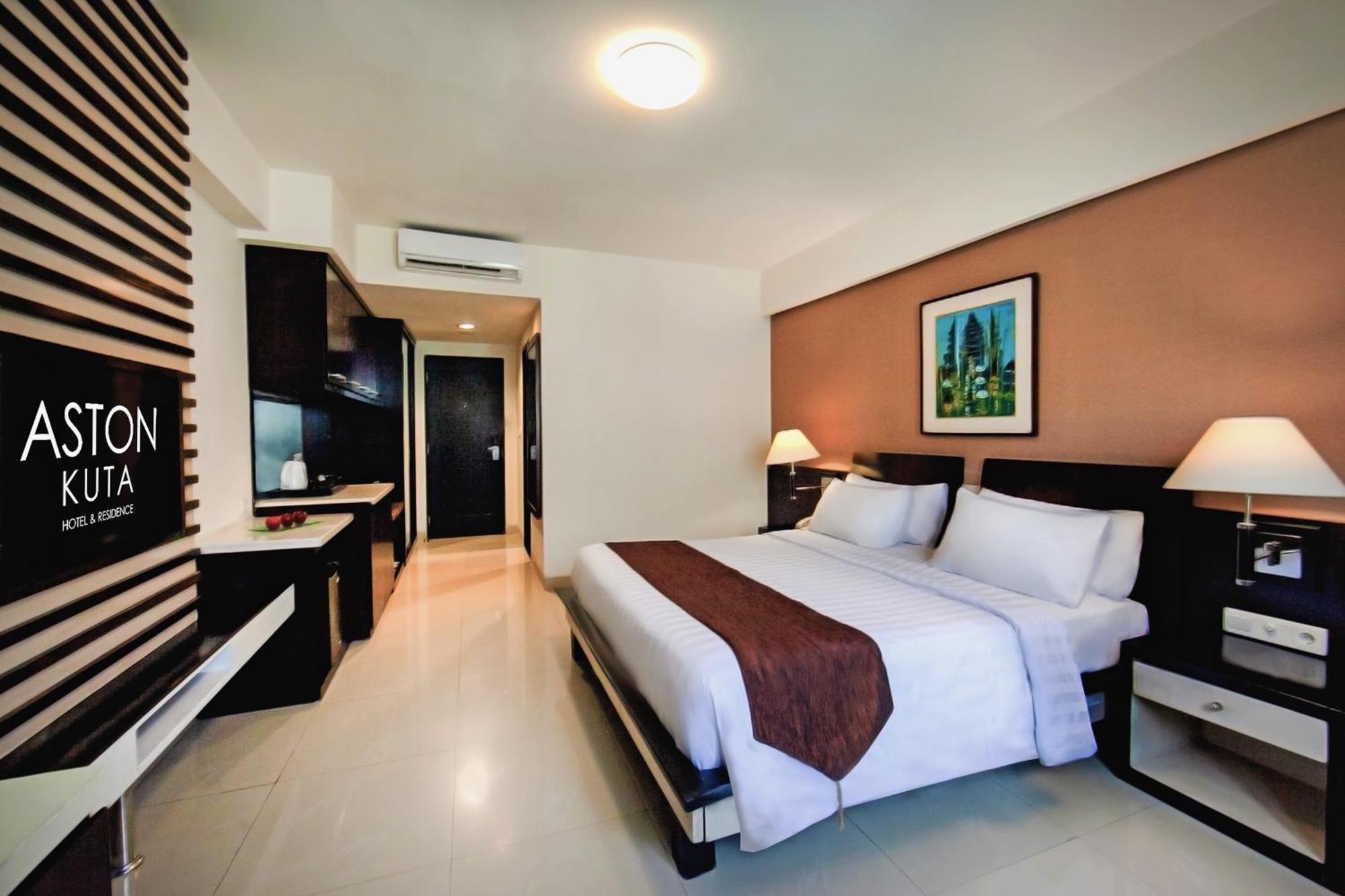 Kamar Deluxe Double atau Twin dengan Akses Kolam Renang